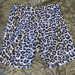 Leopard print biker shorts